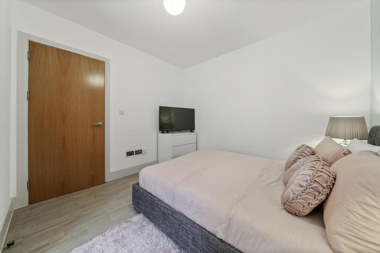 Lara Deluxe Modern 2 Bed By Tower Bridge Londres